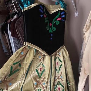 Frozen Anna Coronation Cosplay